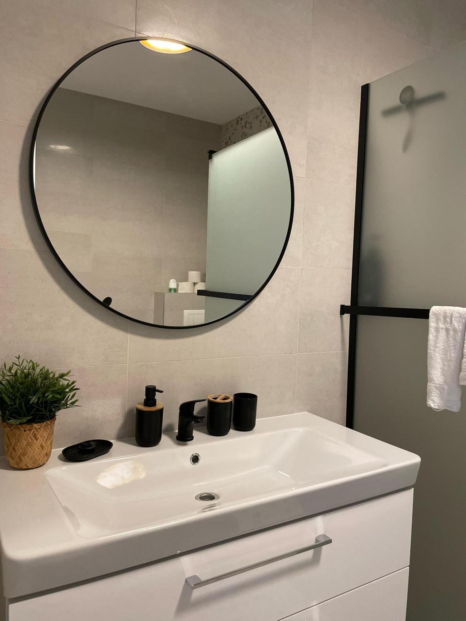 Klimatizovany Apartmanovy Dom, S Virivkou, 1B Senec Exterior foto