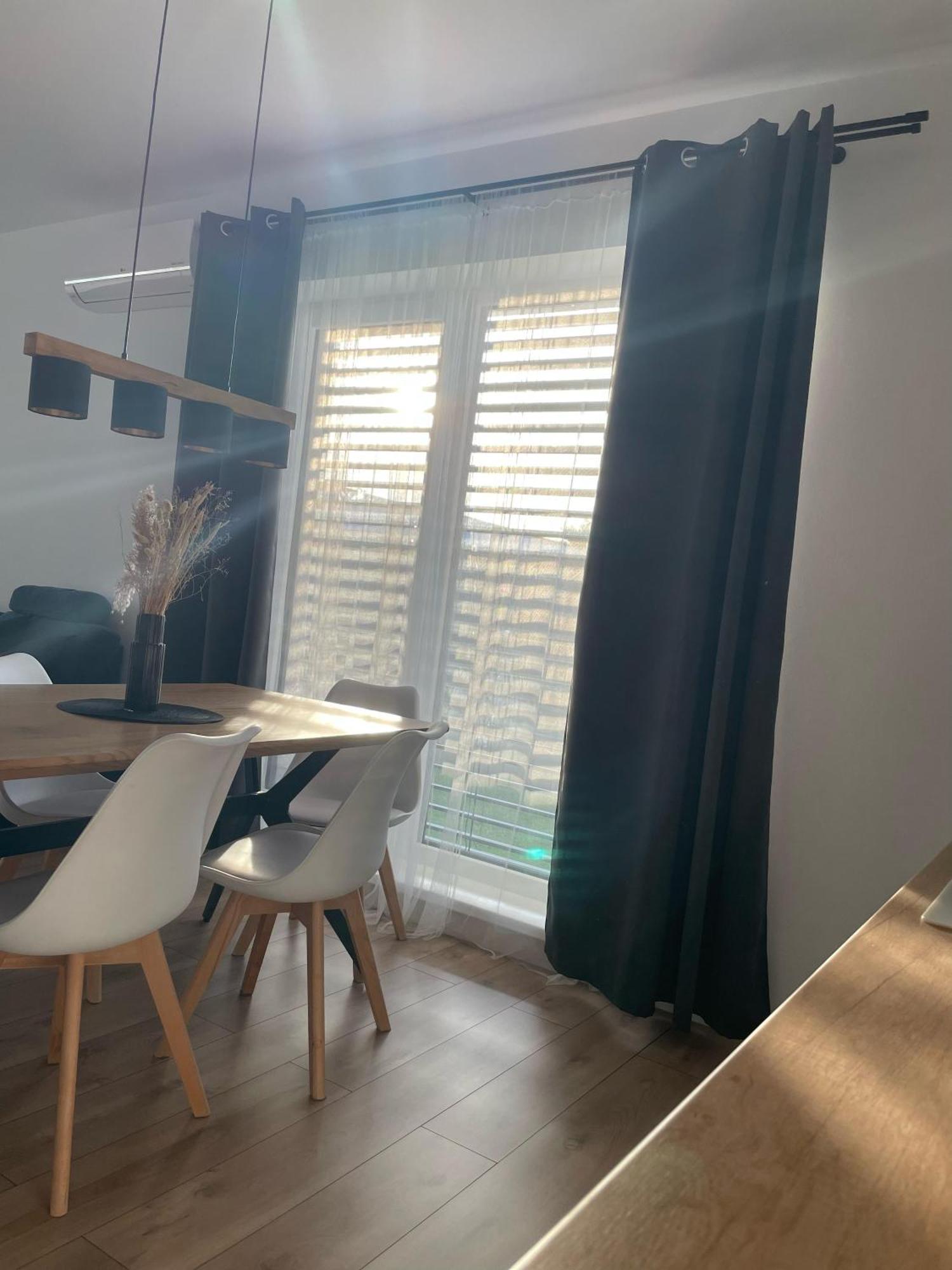 Klimatizovany Apartmanovy Dom, S Virivkou, 1B Senec Exterior foto